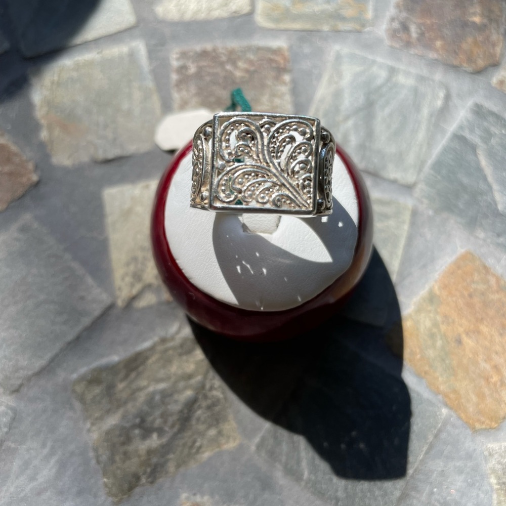 Sterling Silver Ring - Picture 6 of 16